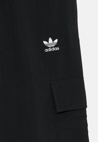 adidas Originals UNISEX - Cargobyxor - black/white