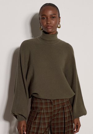 Apricot, RIBBED KNIT BATWING CAPE JUMPER - Pullover - khaki