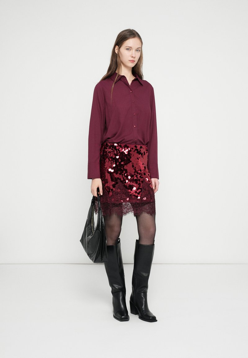 never fully dressed red sequin skirt Never Fully Dressed MINI LARGE SEQUIN SKIRT - Mini skirt - red