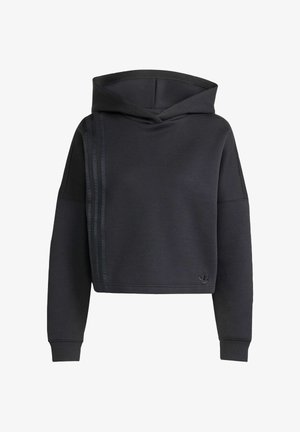 Crna skraćena hoodie majica napravljena od mekog materijala. Ima preklopnu kapuljaču i tri prugasta detalja sa jedne strane. Elastični rukavi i donji rub.