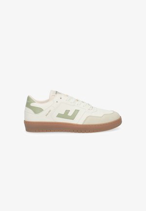 White low-top sneaker with light green accents, beige toe cap, gum sole, and "SALINE" text on the side.