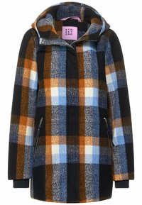 Kostymjacka i ullblandning med ett flerfärgat rutmönster i blått, brunt och svart. Har en huva och dragkedjefickor på sidorna.
