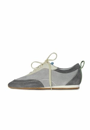 Rennot nauhakengät - grey