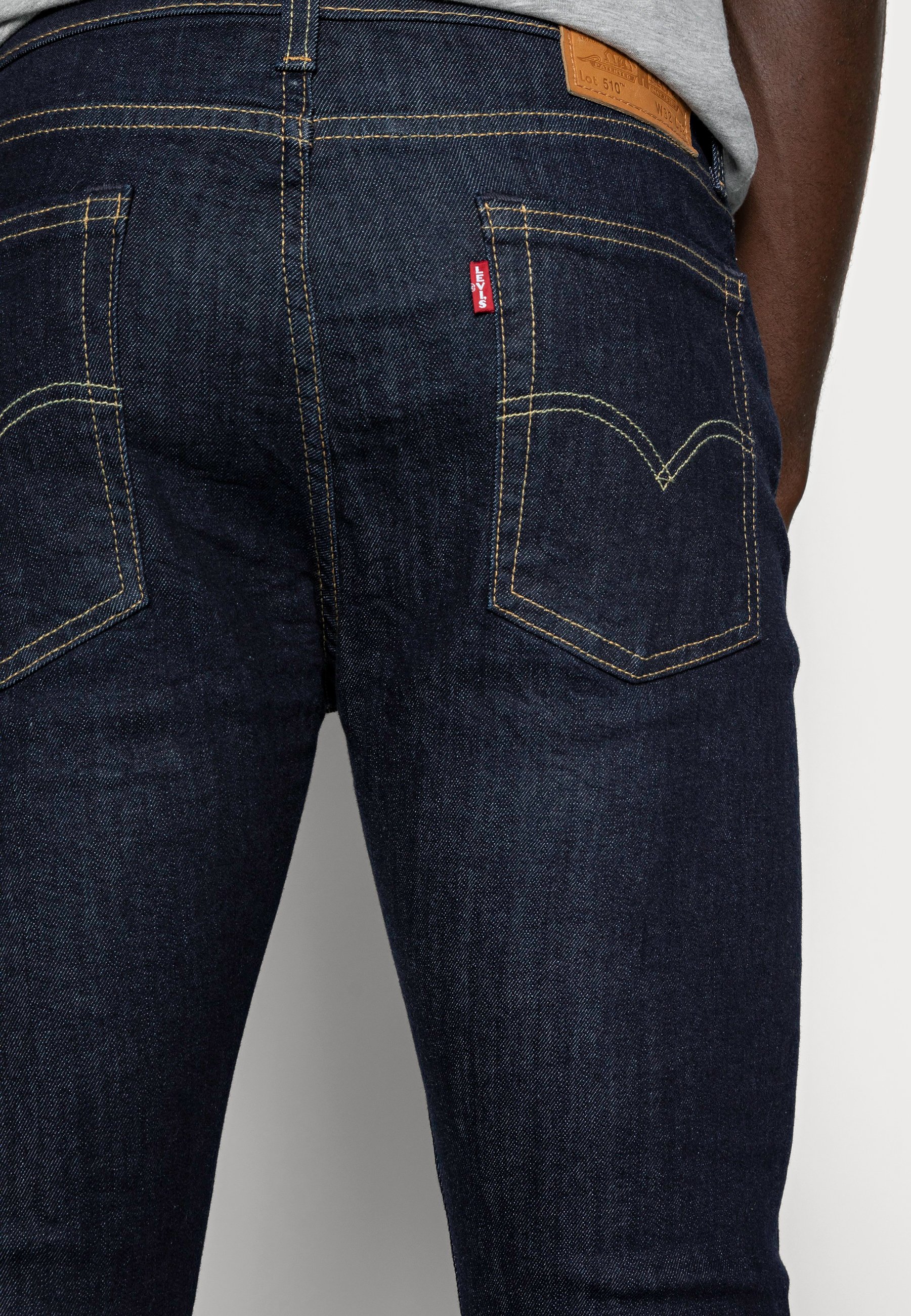 levis 510 cleaner adv