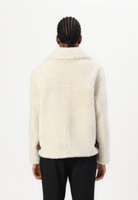 COACH COAT - Puspaltis - cream