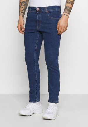 LARSTON - Slim fit jeans - indigo rules