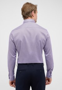 Eterna BAUMWOLLHEMD - MODERN FIT - Overhemd - lavender