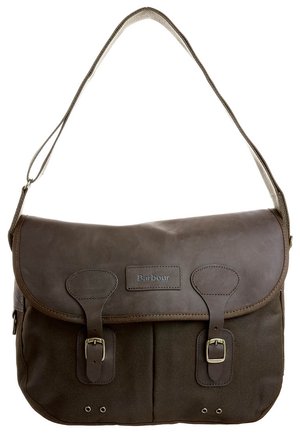 Bruine leren en stoffen messenger bag met twee gespen en een verstelbare schouderriem, met het merk "Barbour" op de voorklep.