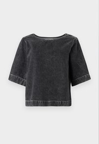 Selecionado, washed black