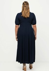 Ulla Popken Maxi šaty - marine