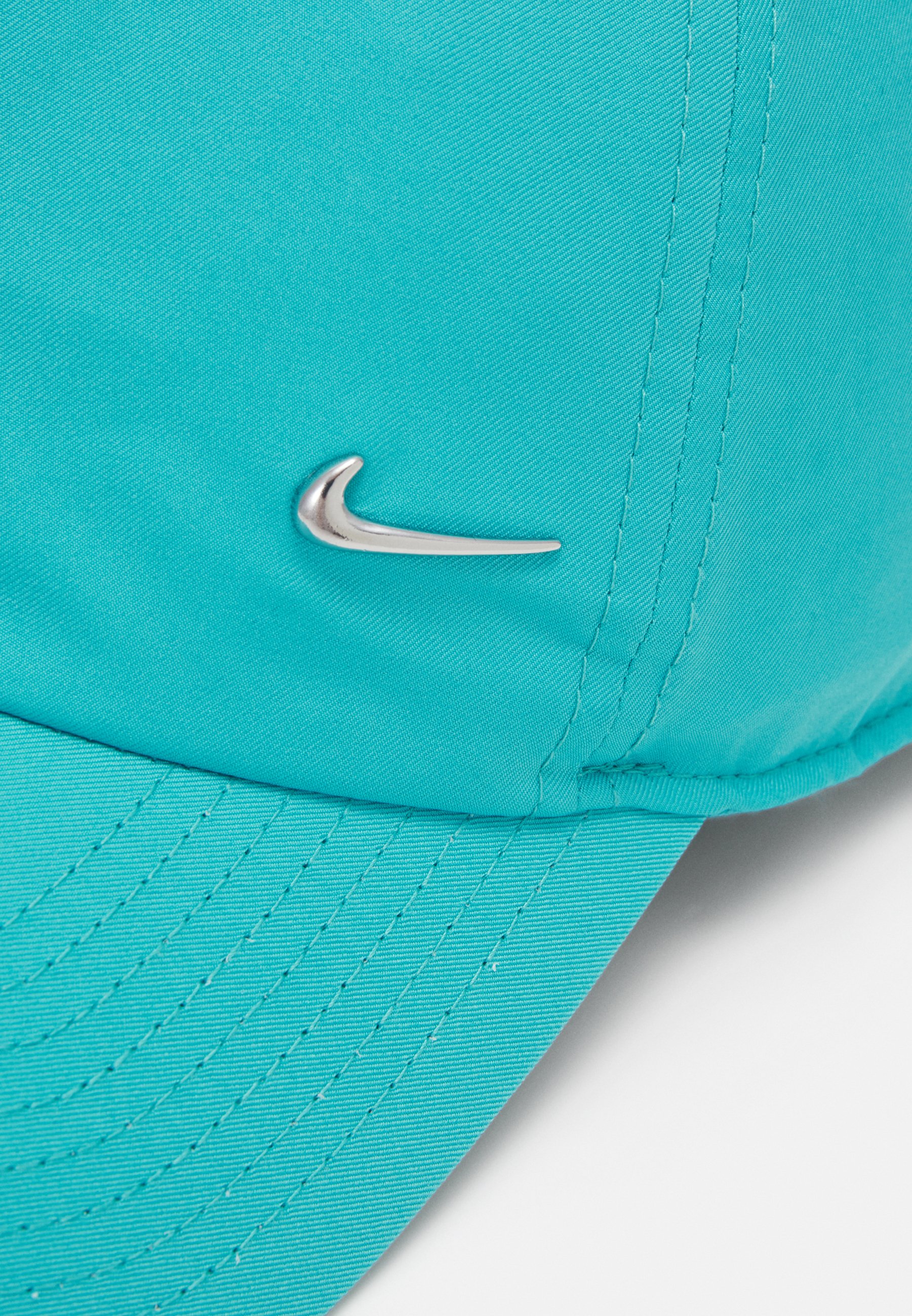 nike h86 swoosh washed cap in dusty green