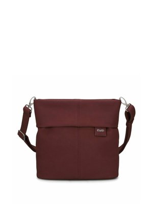 Borsa a tracolla in pelle color granata con tracolla regolabile, patta superiore pieghevole, cuciture verticali e piccolo patch con logo "zwei" sul davanti.