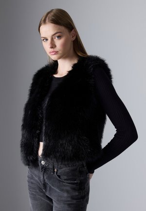 Vest - black