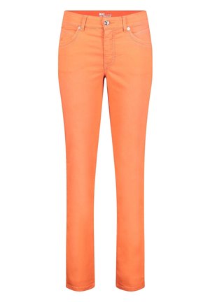 Pantalon slim orange vif avec bouton à l’avant, fermeture éclair, passants de ceinture et design à cinq poches, présenté sur un fond blanc uni.
