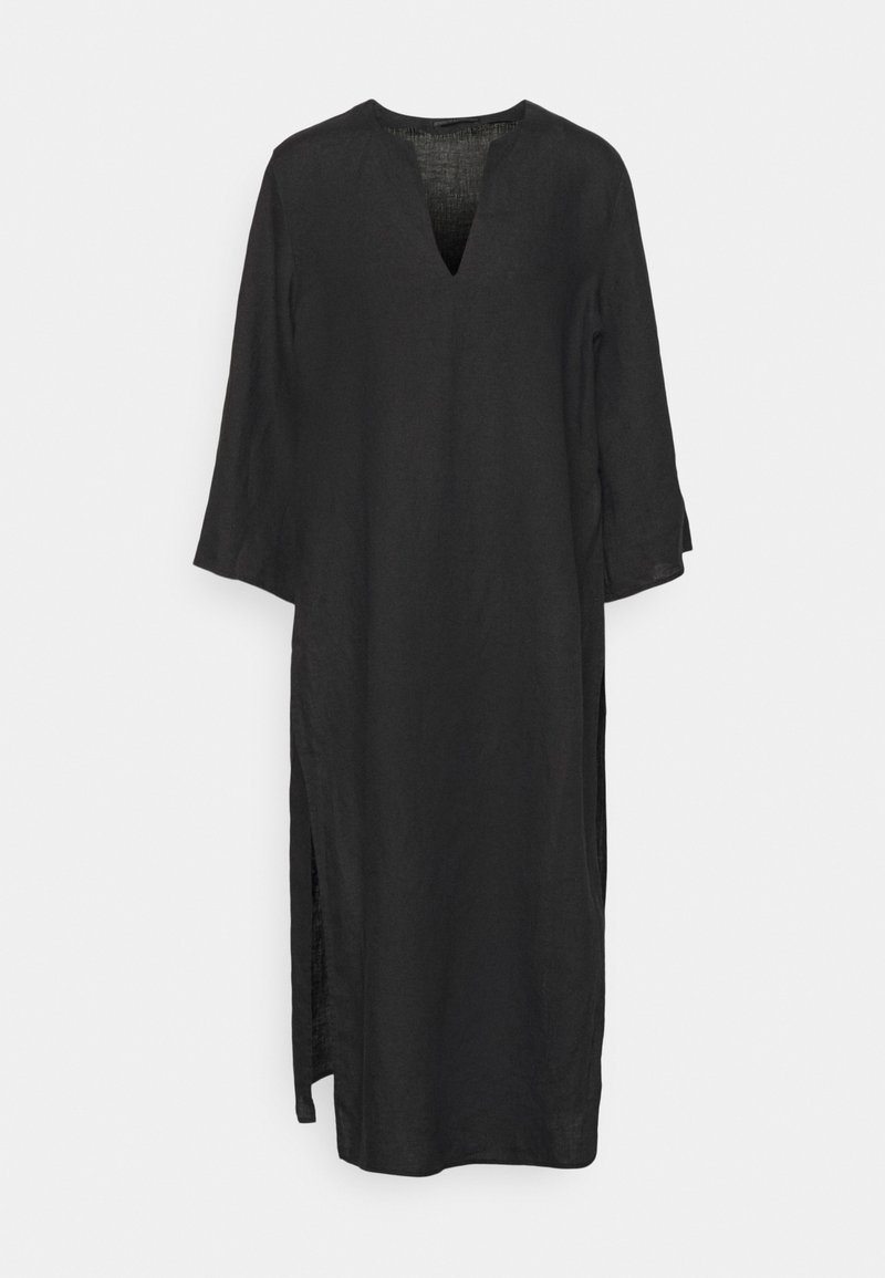 Abito midi nero a maniche lunghe con scollatura a V e spacchi laterali, realizzato in tessuto leggero, esposto su uno sfondo bianco.