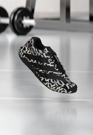 adidas Performance, ADIZERO DROPSET PRO TRAINING SHOES - Тренировъчна обувка - black/white