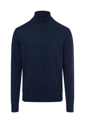 Andrew James Vest - royal