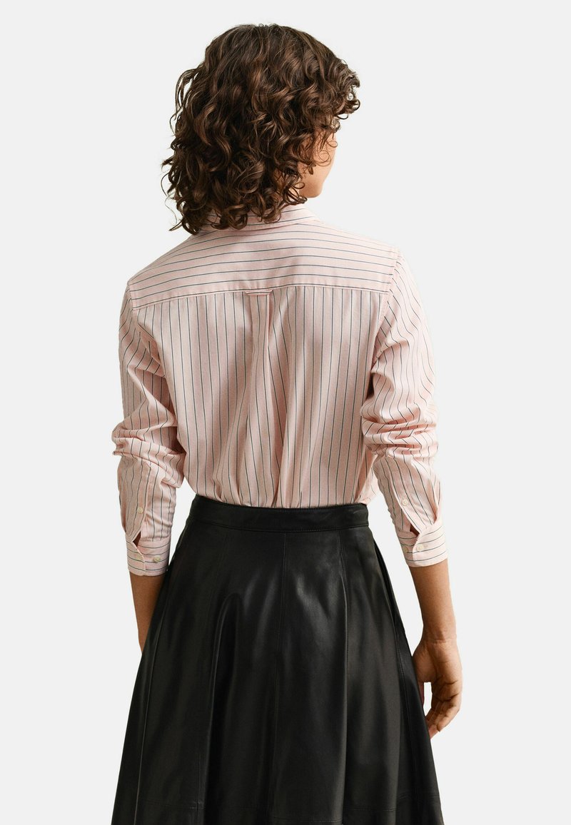 GANT REGULAR FIT CLASSIC STRIPED - Košilová halenka - apricot pink