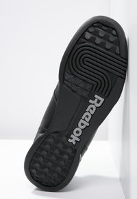 Reebok Classic WORKOUT PLUS - Sapatilhas - black/charcoal