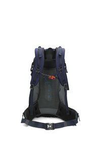 Zaino realizzato in materiali blu navy e grigio, con imbottitura in rete, spallacci regolabili e una fibbia rossa. Presenta il logo e il design sul pannello posteriore.