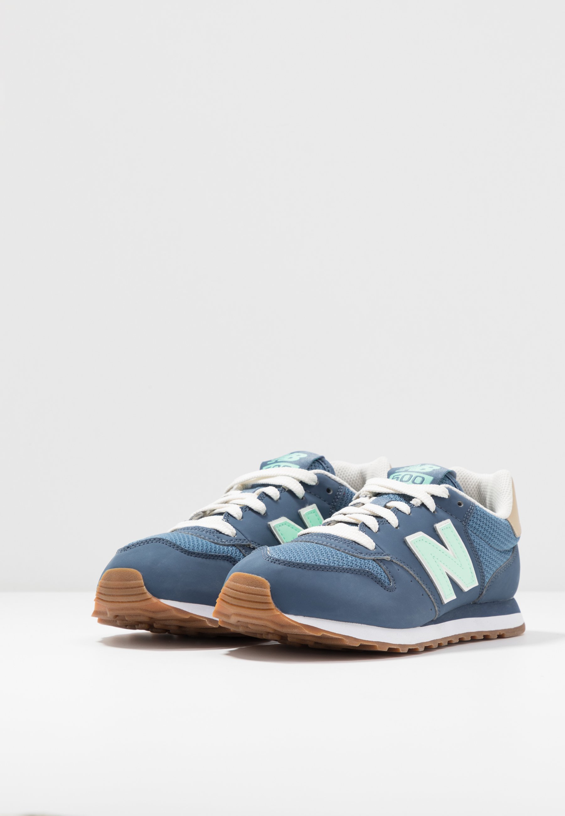 new balance gw500 bleu