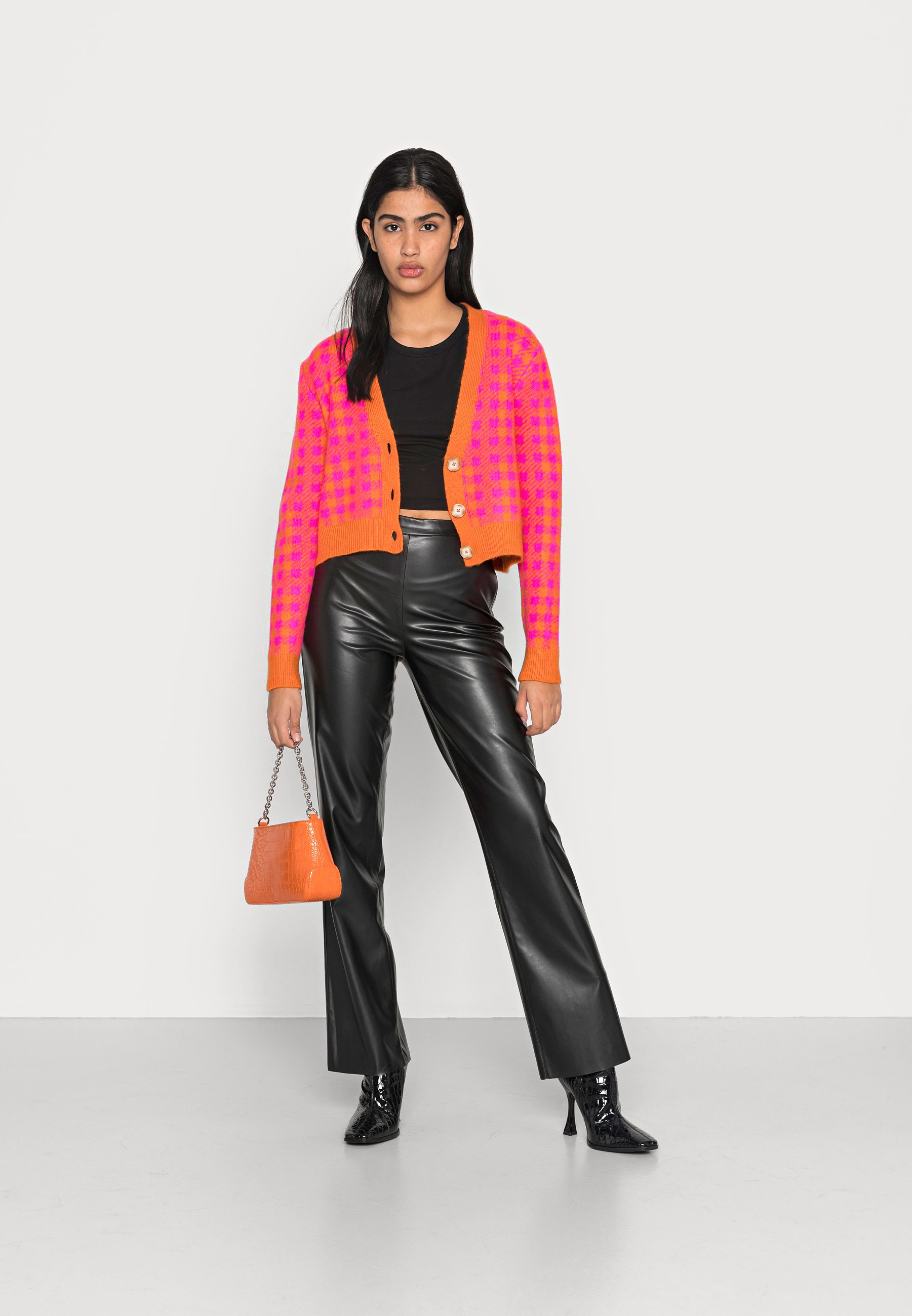 zara fuchsia cardigan