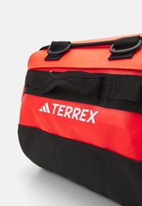 Adidas Terrex RAIN.RDY EXPEDITION DUFFEL - 50 - Sportinis krepšys - semi impact orange/black/white