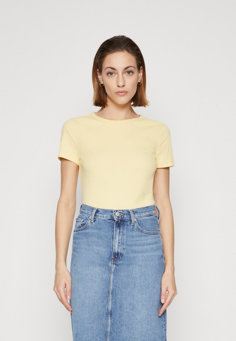 GAP T-shirts - havana yellow