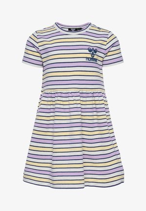 Strikket kjole i blød bomuld med korte ærmer. Har lavendel, gul og marineblå striber, en samlet talje og et side-logo detalje.
