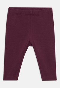 Burgunderfarbene Leggings aus weichem Baumwollstoff, mit einem elastischen Bund und enger Passform, die bis zur Mitte der Wade reichen und keine Muster oder Akzente aufweisen.