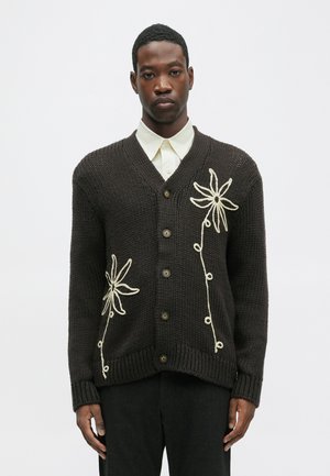 Posizione in classifica 6: NN.07 - MIKA FLOWER - Cardigan