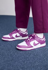 Nike Sportswear Sneakers - coloured denim