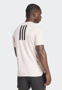 adidas Performance POWER WORKOUT - Sports T-shirt - sandy pink black