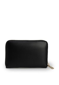 Portafoglio in pelle nera con texture liscia, forma rettangolare e zip dorata. Design minimalista, senza motivi o loghi visibili.