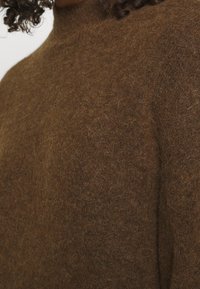 Object Tall Sweter
