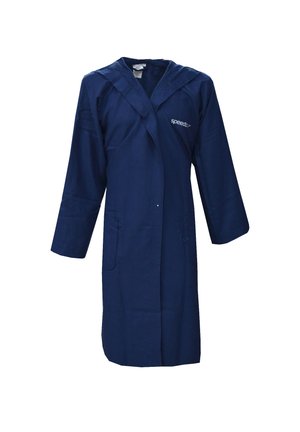 Accappatoio lungo da nuoto blu scuro con cappuccio, maniche lunghe, tasche laterali e logo Speedo bianco sul petto.