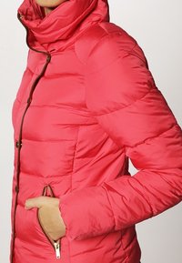 VILA Giacca invernale - pink