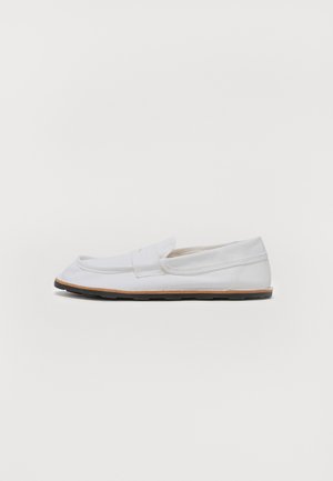 MOSCHINO DESERT COLLEGE - Mokkasiinit - bianco