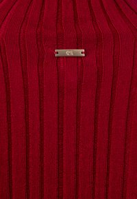GAP GAP X CULT GAIA SHEER MCKNCK TOP - Stickad tröja - sled