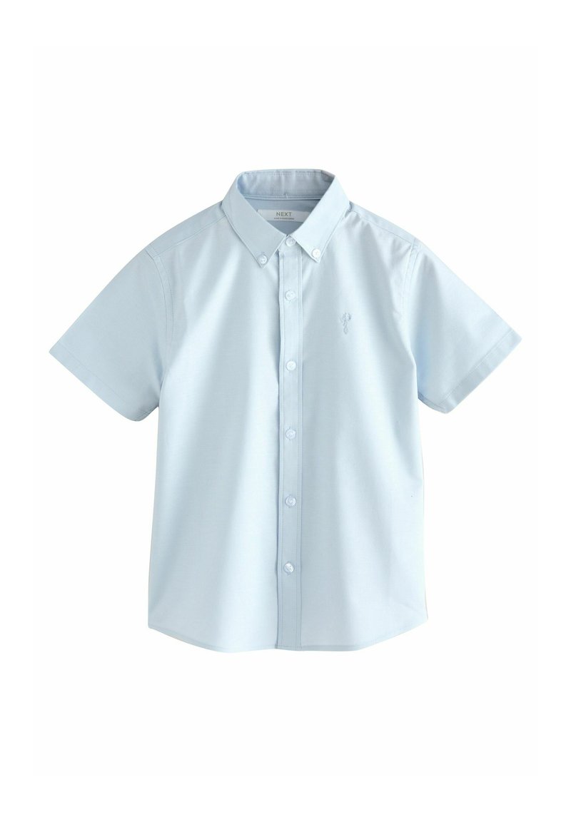Camicetta azzurra chiara a maniche corte in cotone, con colletto button-down e un piccolo logo ricamato sul petto.