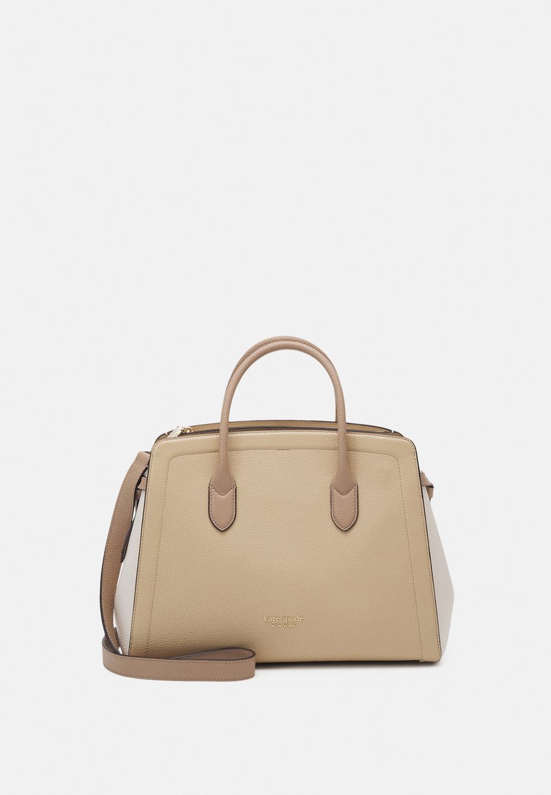 best weekend suitcase