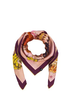 Seidenschal mit burgunderfarbenen Rändern und floralen Mustern in Gelb-, Orange- und Pinktönen, zu einer dreieckigen Schlaufe gefaltet.