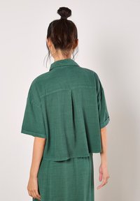 Apricot Bluse - green