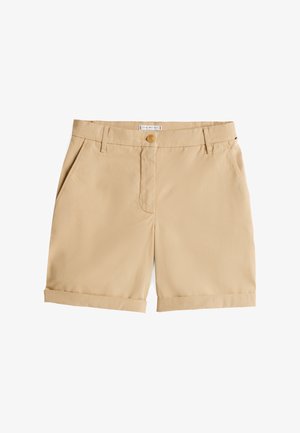 Pantaloni corti color khaki realizzati in un tessuto morbido, con chiusura a bottone, due tasche laterali e orli arrotolati per un aspetto pulito e curato.