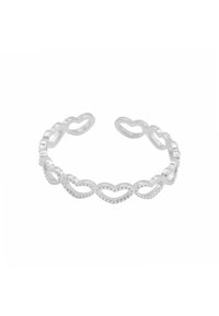 Bracciale a manica in argento caratterizzato da una serie di cuori collegati con una finitura liscia e bordi arrotondati, adatto per un uso quotidiano.