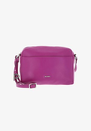 Sac en cuir violet à bandoulière avec une sangle ajustable et le logo argenté "PICARD" centré sur le panneau avant, sur fond blanc.