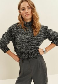 Next - CROPPED HIGH NECK LONG SLEEVE  - Pulover - charcoal grey Miniaturna slika 1