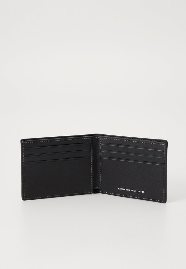 SLIM BILLFOLD WALLET  - Wallet2