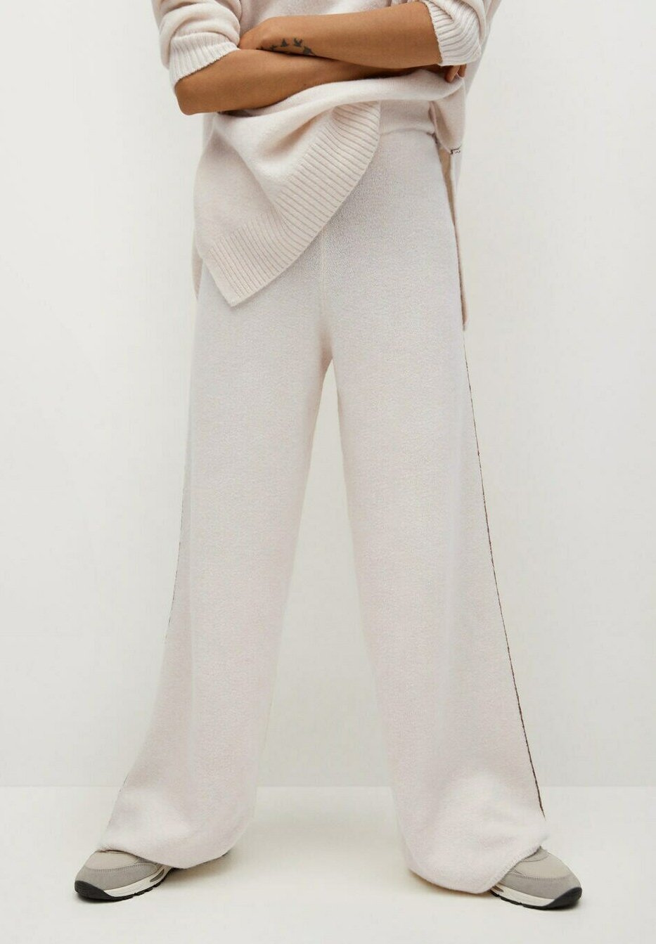 Pantalones Mujer | Pantalón Algodón Textura Beige | Mango \u003e SHOPHOWTO