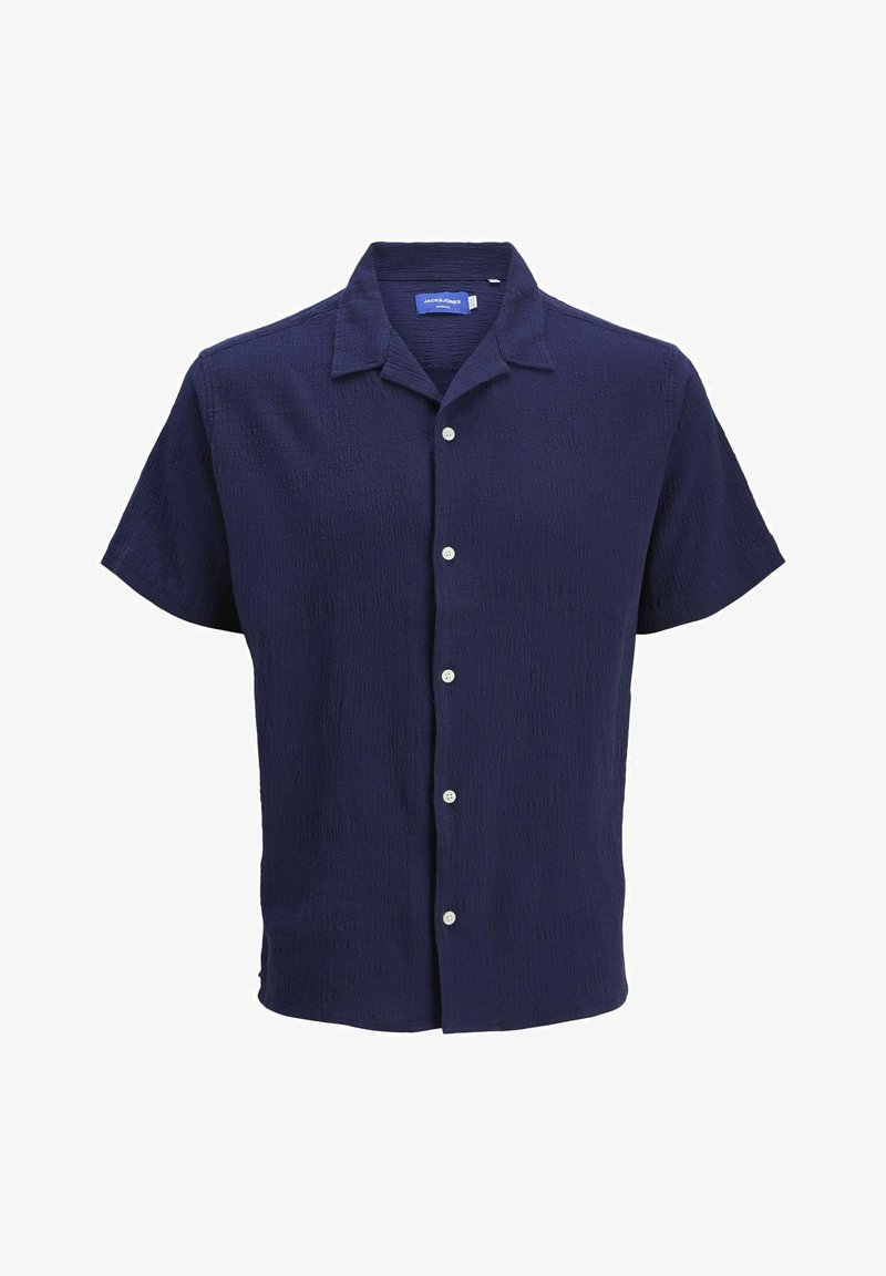 Camisa de manga corta botón en azul marino oscuro con tejido texturizado. Cuenta con un cuello clásico y seis botones blancos en la parte delantera.